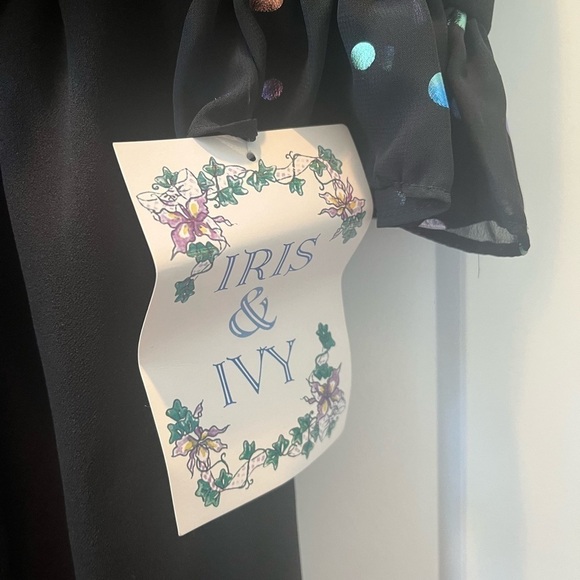 NWT Girl's Puff-Sleeve Jumpsuit - Picture 3 of 4